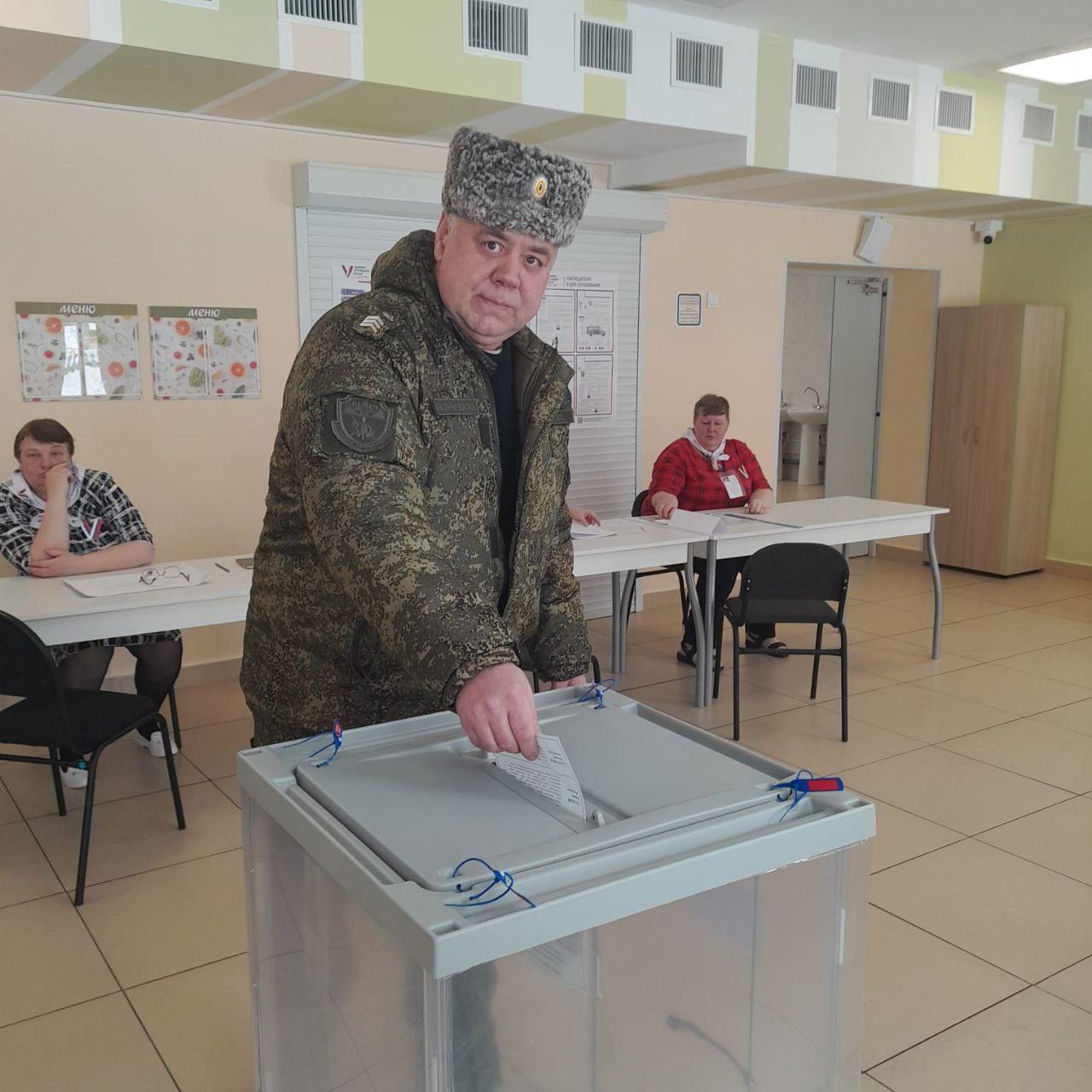 В России завершились выборы президента..